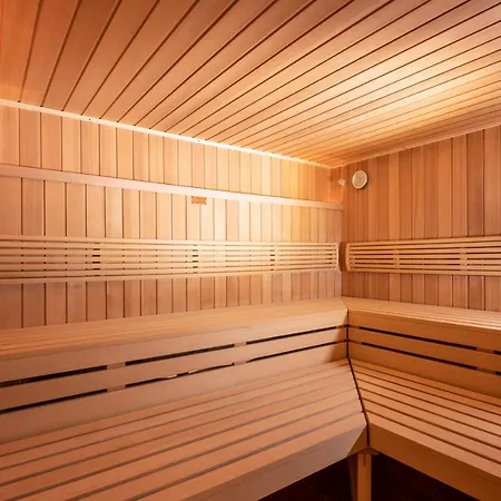 Eggerhof Отель Мальниц