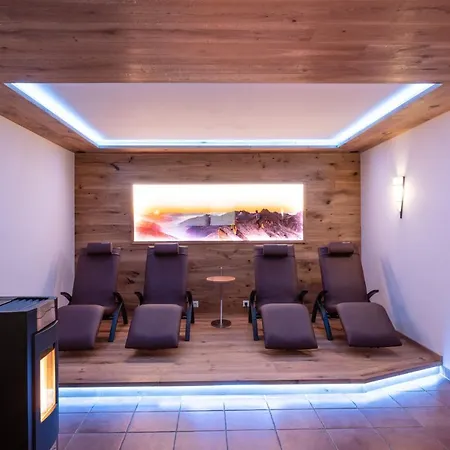 Eggerhof Отель Мальниц