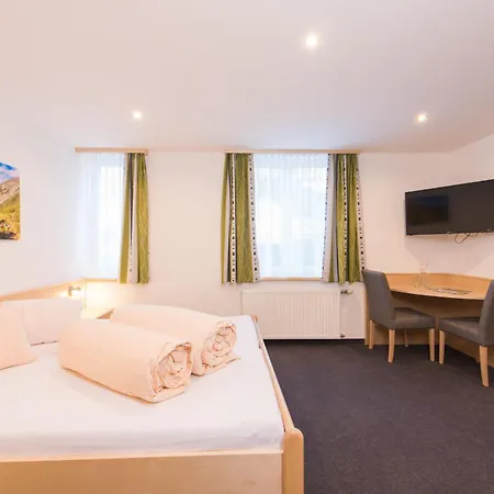 Eggerhof מאלניץ