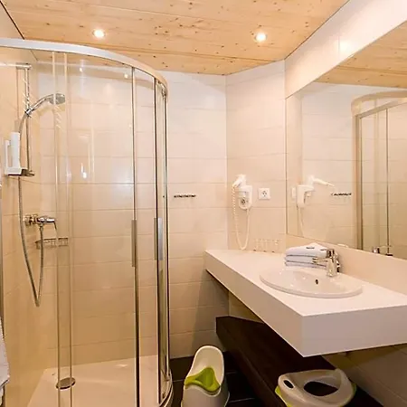 فندق Eggerhof 3*