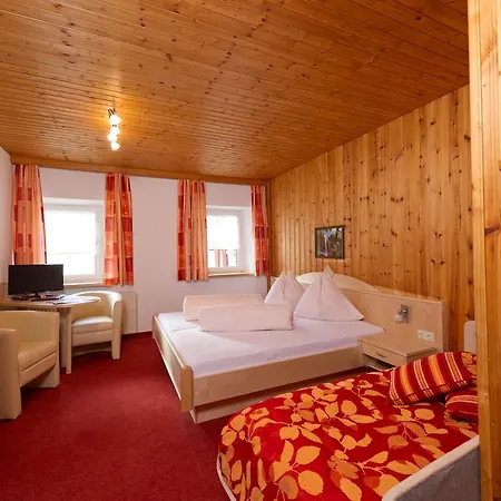 Eggerhof Hotel 3*